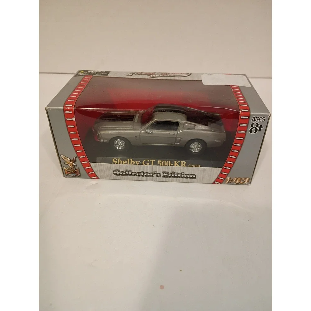 Road Signature 1968 Shelby GT 500-KR DieCast 1:43 Scale Silver Collector Edition